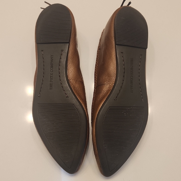 Frye Regina Ballet Flats 6.5 - Picture 4 of 6